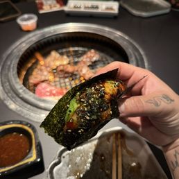 Unagi Hand Roll