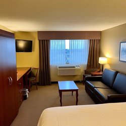 Canad Inns Grand Forks