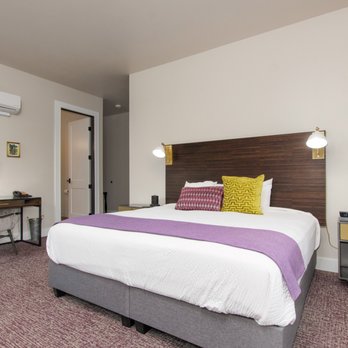 The Dundee - Hotels Near Me - Dundee, Oregon The Dundee - Hotels Near Me - Dundee, Oregon