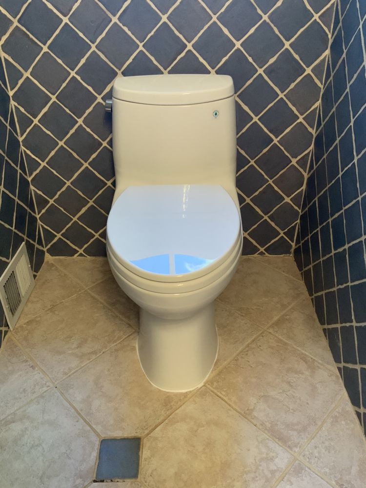 Slide of Mayco Andrade Plumbing