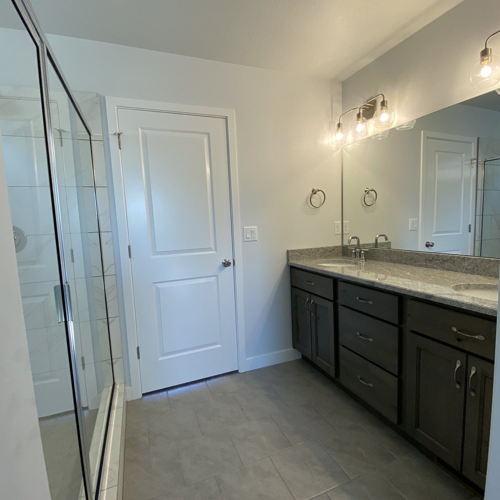 Nilson Homes - Master bathroom with the big shower upgrade - General Contractors Near Me Nilson Homes - Master bathroom with the big shower upgrade - General Contractors Near Me