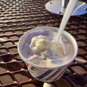 Goodberrys Frozen Custard - Banana - Ice Cream & Frozen Yogurt Near Me - Raleigh, North Carolina