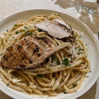 Cacio - Cacio e Pepe with grilled chicken breast - Italian Near Me - Sacramento, California Cacio - Cacio e Pepe with grilled chicken breast - Italian Near Me - Sacramento, California