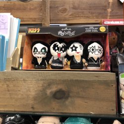 Amy's Hallmark Shop - Cool KISS stuff!