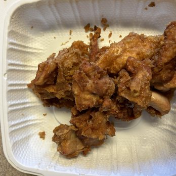 Supa Thai - Fried Chicken, missing the sauce and a few pieces because the fried chicken monster got to it before the pic. - Thai Near Me - Kapolei, Hawaii Supa Thai - Fried Chicken, missing the sauce and a few pieces because the fried chicken monster got to it before the pic. - Thai Near Me - Kapolei, Hawaii