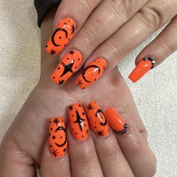 Glamour Nail Spa - Nail Salons Near Me - Renton, Washington Glamour Nail Spa - Nail Salons Near Me - Renton, Washington