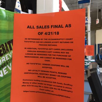 Toys R Us Closed 13 Photos 11 Reviews Toy Stores 13801 Lakeside Circle Sterling Heights Mi Phone Number Yelp