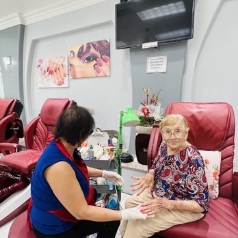 Amy Nails & Spa - Nail Salons Near Me - Chino, California