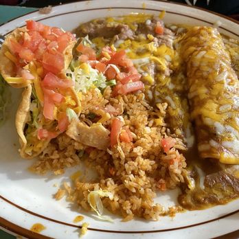 La Casa Blanca - Taco and Enchilada with rice and beans - Mexican Near Me - Chandler, Arizona