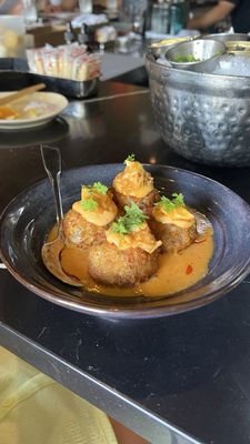 Hugo’s Seafood Bar by null