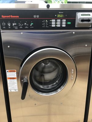 Dapper Duds Laundromat by null