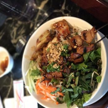 108 Vietnamese Restaurant - The vermicelli bowl is to die for! I have it once a week at least but would have it everyday if I could! - Vietnamese Near Me - Kent, Washington 108 Vietnamese Restaurant - The vermicelli bowl is to die for! I have it once a week at least but would have it everyday if I could! - Vietnamese Near Me - Kent, Washington