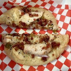 Ruby’s - The Pueblo - this is only showing the two ends, but this one has Pueblo chilies so there is a nice bite to it!