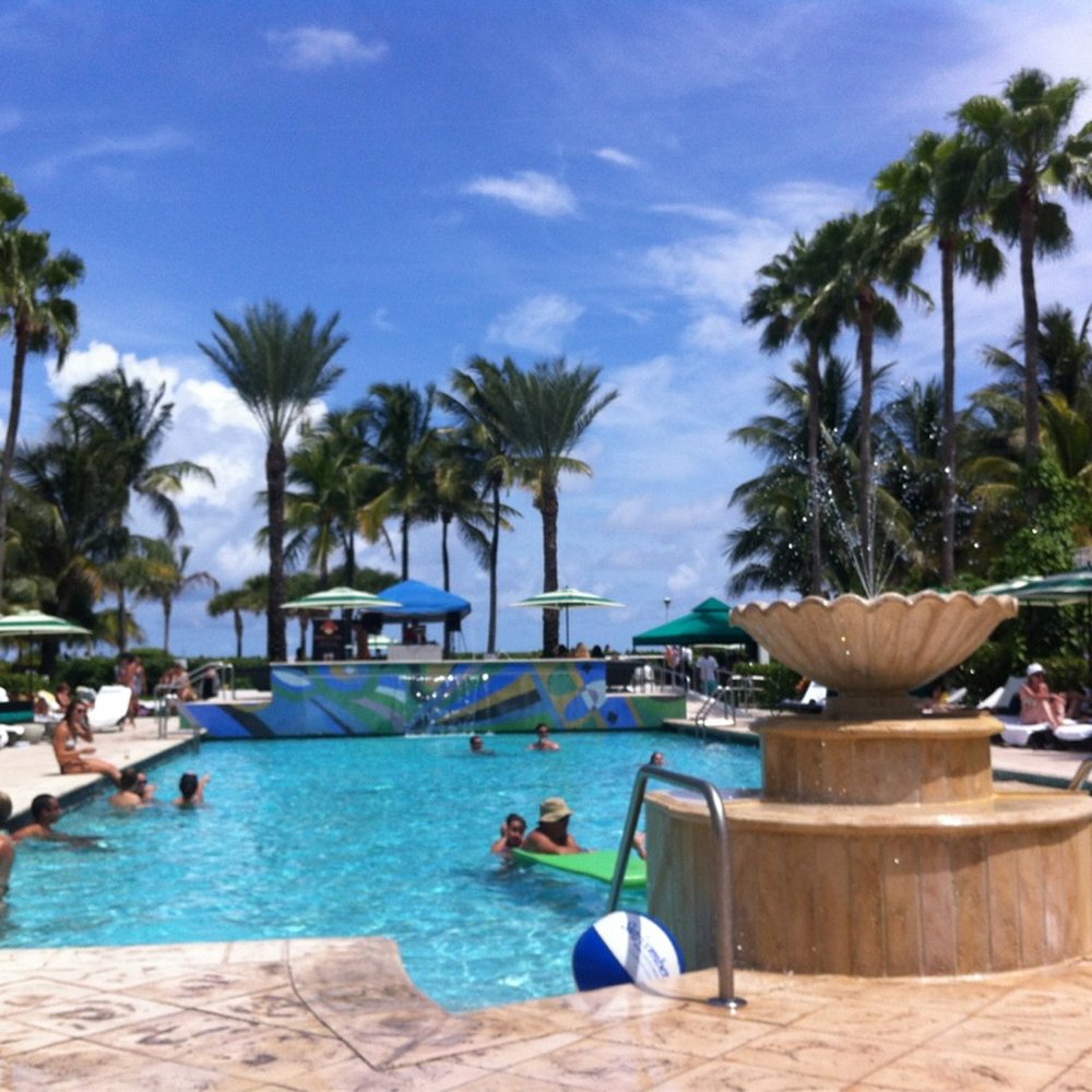 Kimpton Surfcomber Hotel - Hotels Near Me - Miami Beach, Florida Kimpton Surfcomber Hotel - Hotels Near Me - Miami Beach, Florida