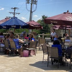 Hogan’s Bar and Grill - Great times on the Patio
