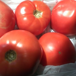 Seguin Produce - $4.
