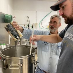 What Ale's Ya - Brewing an Irish Stout with my Dad!!!!