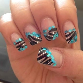 Styling Salon - With zebra stripe stickers - Hair Salons Near Me - San Jose, California Styling Salon - With zebra stripe stickers - Hair Salons Near Me - San Jose, California