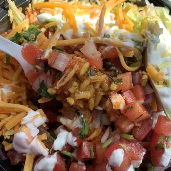 Hello Chicken - Dorian Chicken bowl - Colombian Near Me - Charlotte, North Carolina