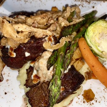 Timber Kitchen & Bar - Short ribs - New American Near Me - Bangor, Maine Timber Kitchen & Bar - Short ribs - New American Near Me - Bangor, Maine