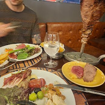 Churrascaria Palace - Steakhouses Near Me - Rio de Janeiro, RJ
