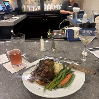 DoubleTree by Hilton Hotel Modesto - Braised Short Ribs - Hotels Near Me - Modesto, California DoubleTree by Hilton Hotel Modesto - Braised Short Ribs - Hotels Near Me - Modesto, California