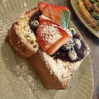 Flora - Berry toast - Breakfast & Brunch Near Me - San Diego, California Flora - Berry toast - Breakfast & Brunch Near Me - San Diego, California