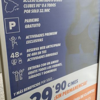 Viva Gym - Located in Malaga Plaza Shopping Center (Centro Comercial Málaga Plaza) good pricing - Gyms Near Me - Málaga, Massachusetts