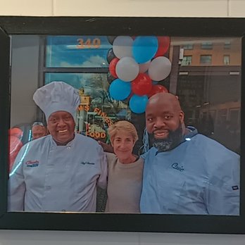 Charles Pan Fried Chicken - Soul Food Near Me - New York, New York Charles Pan Fried Chicken - Soul Food Near Me - New York, New York