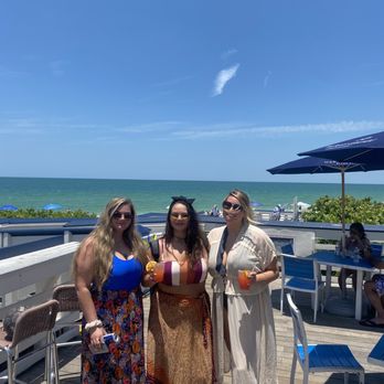 Hilton Naples - Clam pass bar - Hotels Near Me - Naples, Florida Hilton Naples - Clam pass bar - Hotels Near Me - Naples, Florida
