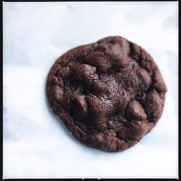 Peanut Butter Chocolate Chip Cookie