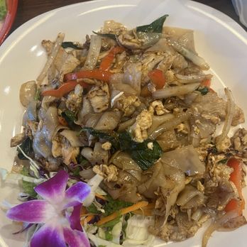 Thai Boat Noodle PS - Drunken Noodles - Noodles Near Me - Gilbert, Arizona
