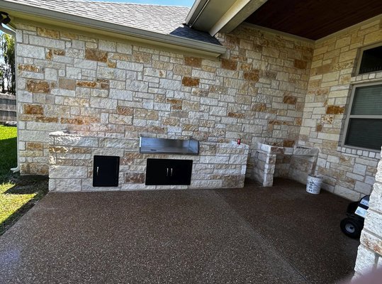 Outdoor Kitchens & Firepits: Entertain in Style - Turn your backyard into the ultimate gathering place!
With 20+ years of experience, our expertly crafted outdoor kitchens are designed for beauty, durability, and seamless entertaining. Built from hand-selected stone, our countertops, grill surrounds, and prep stations are as functional as they are impressive.
- Weather-resistant natural stone construction
- Custom layouts to fit your space and lifestyle
- Integrated grill surrounds, sinks, prep stations, and storage
- Easy-to-clean finishes and sturdy craftsmanship
Contact us to start your outdoor transformation! Outdoor Kitchens & Firepits: Entertain in Style - Turn your backyard into the ultimate gathering place!
With 20+ years of experience, our expertly crafted outdoor kitchens are designed for beauty, durability, and seamless entertaining. Built from hand-selected stone, our countertops, grill surrounds, and prep stations are as functional as they are impressive.
- Weather-resistant natural stone construction
- Custom layouts to fit your space and lifestyle
- Integrated grill surrounds, sinks, prep stations, and storage
- Easy-to-clean finishes and sturdy craftsmanship
Contact us to start your outdoor transformation!