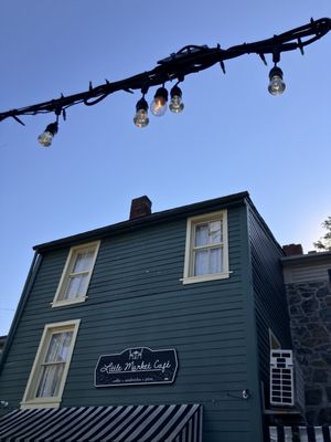 Little Market Café by null