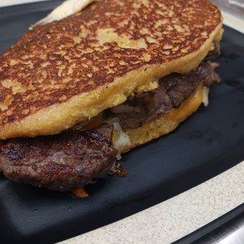 Panpanccs - Cachapa con queso y carne (With cheese and beef) - Venezuelan Near Me - Las Vegas, Nevada