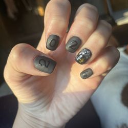 Nail World - Eclipse-inspired nails