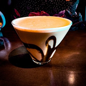Brunch Snob - Mudslide cocktail - Breakfast & Brunch Near Me - Phoenix, Arizona