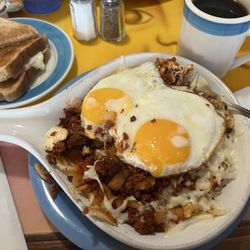 El Sol De Mexico - Eggs with chorizo and onions.