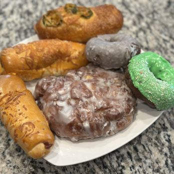 BAD Bakers - Natomas - A little bit of things - Bakeries Near Me - Sacramento, California