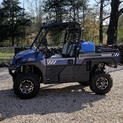 Kirby's SuperSports - After installing alloy wheels, a roof and some light bars