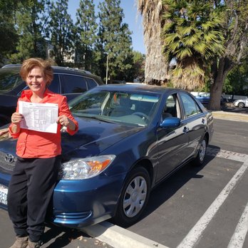 Gold Driving School - Driving Schools Near Me - Tarzana, California Gold Driving School - Driving Schools Near Me - Tarzana, California