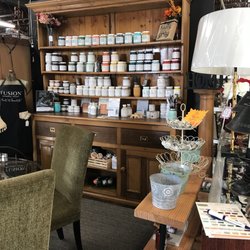 Upscale Resale Gallery