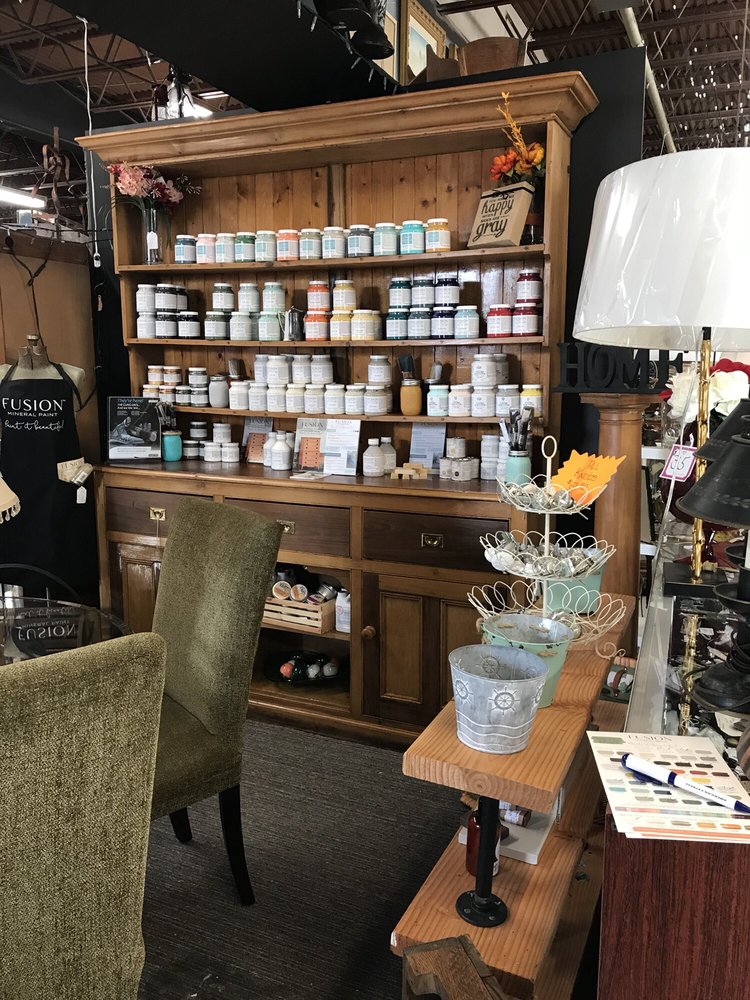 Upscale Resale Gallery Image