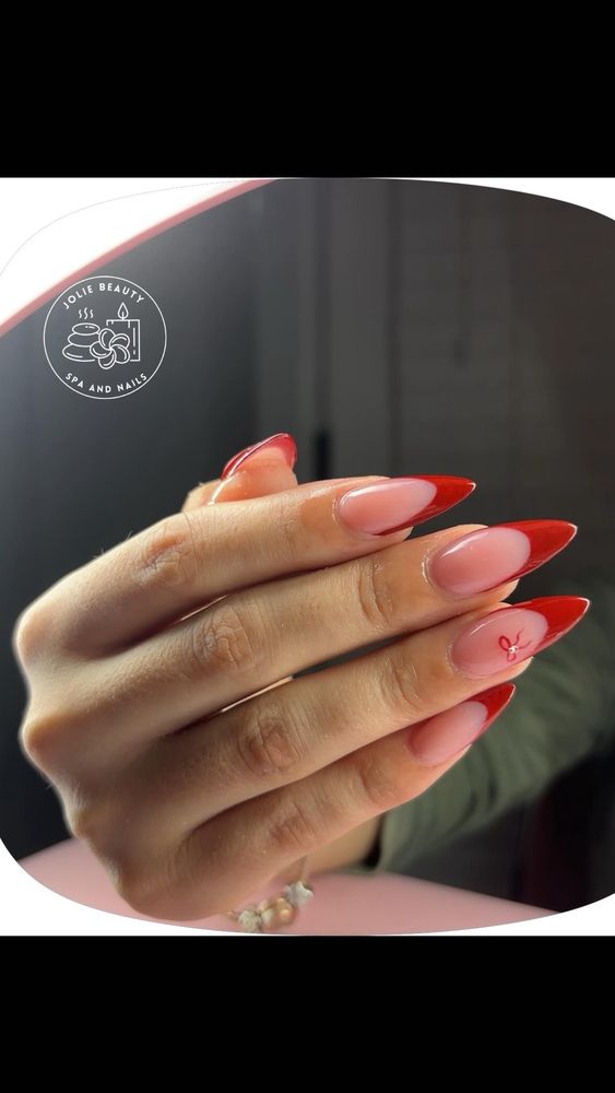 Jolie Beauty Spa and Nails Logo