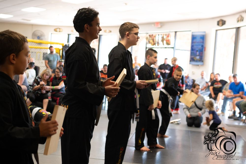 2 Knuckle Sports MMA & Fitness