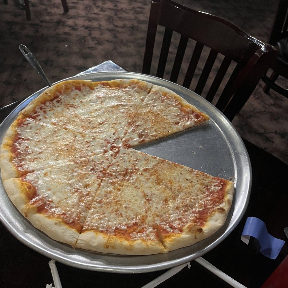 Niki's Italian Bistro - Extra large pizza - Italian Near Me - Murphy, Texas Niki's Italian Bistro - Extra large pizza - Italian Near Me - Murphy, Texas