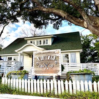 Vintage Coffee Cafe - Front - Coffee & Tea Near Me - Mount Pleasant, South Carolina Vintage Coffee Cafe - Front - Coffee & Tea Near Me - Mount Pleasant, South Carolina