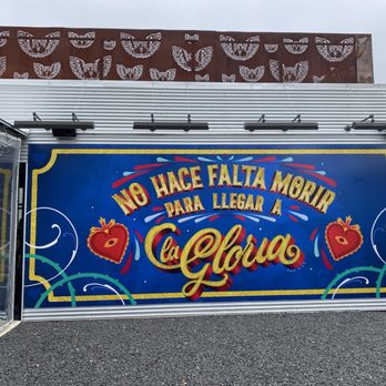 La Gloria - Brooks - Outside they have this beautiful wall - Mexican Near Me - San Antonio, Texas La Gloria - Brooks - Outside they have this beautiful wall - Mexican Near Me - San Antonio, Texas