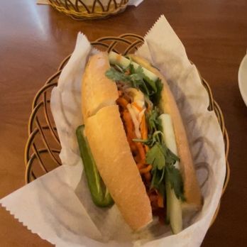 Lee's Bakery - Vietnamese Near Me - Atlanta, Georgia