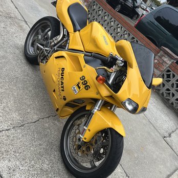 DNA Motor Lab - 2001 Ducati 996 - Motorcycle Repair Near Me - Hayward, California DNA Motor Lab - 2001 Ducati 996 - Motorcycle Repair Near Me - Hayward, California